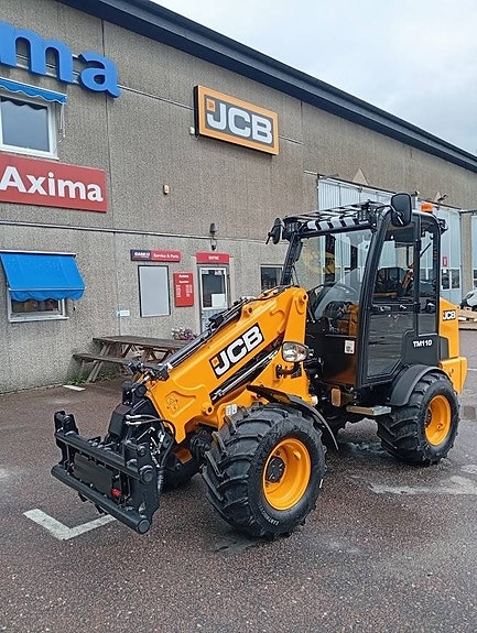 JCB TM 110 2 of 4