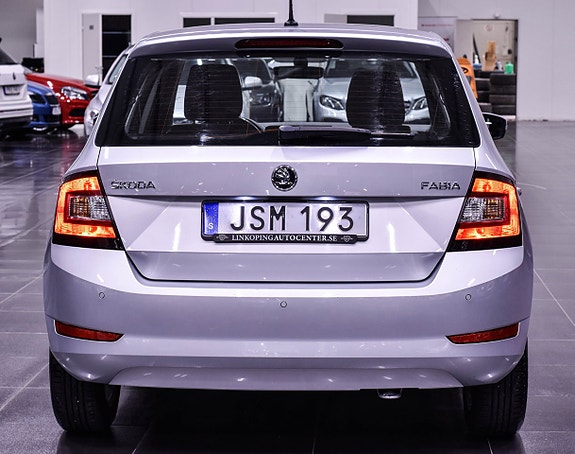 Skoda Fabia 5 of 5