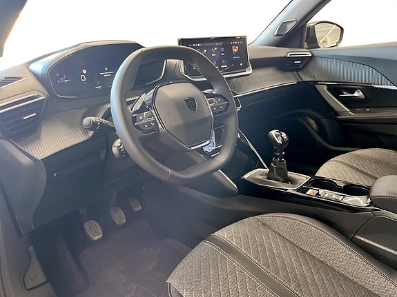 Peugeot 2008 5 of 5