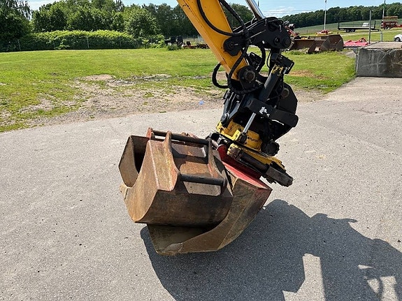 JCB 100 C-1 5 of 5