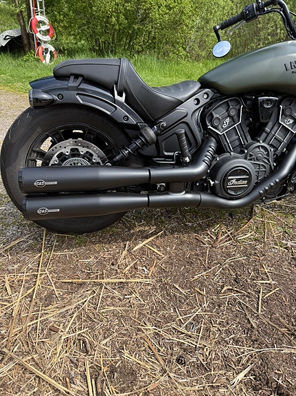 INDIAN SCOUT ROGUE 4 of 5