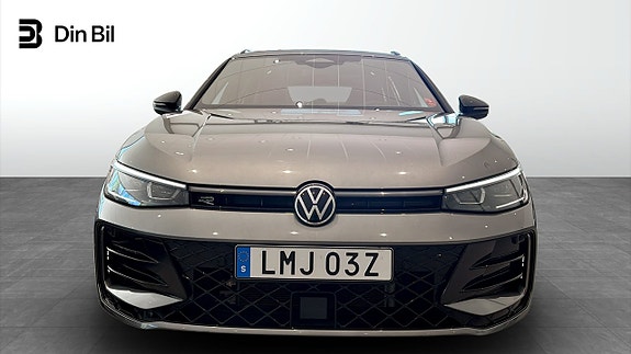 Volkswagen Passat 5 of 5