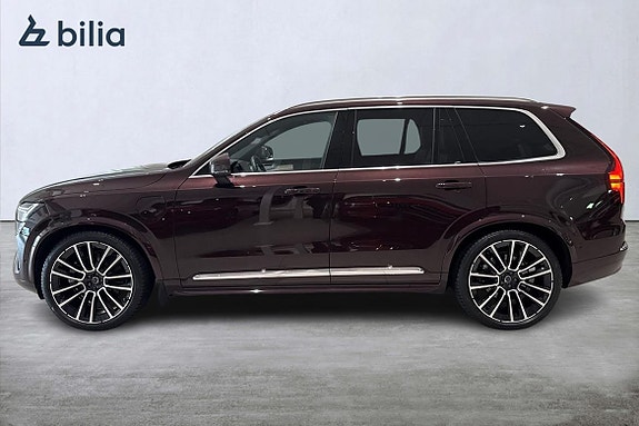 Volvo XC90 3 of 20