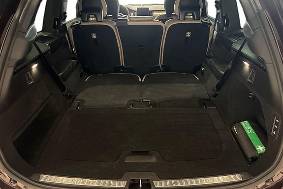 Volvo XC90 12 of 19