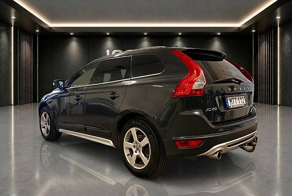 Volvo XC60 4 of 5