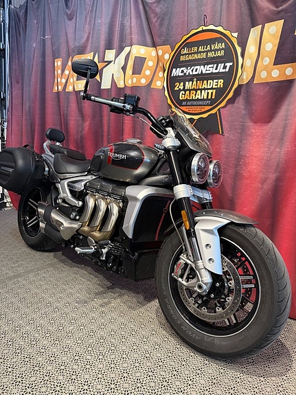 Triumph ROCKET 3 GT 2 of 14