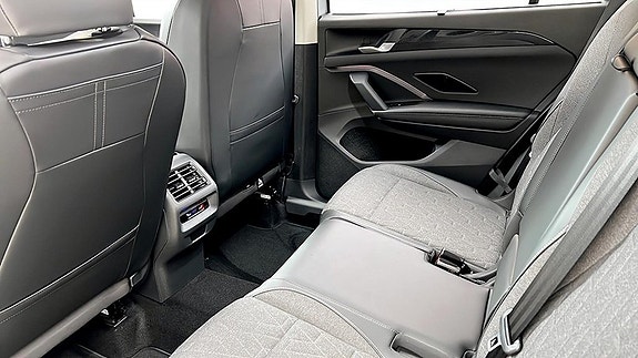 Volkswagen Tayron 10 of 12