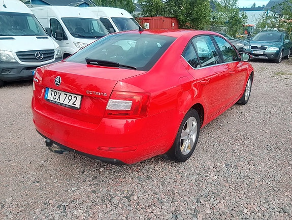 Skoda Octavia 8 of 19