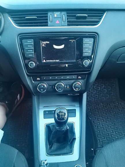 Skoda Octavia 15 of 19