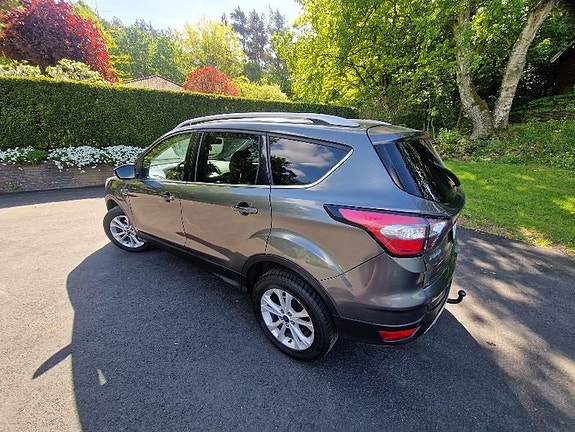 Ford Kuga 4 of 5