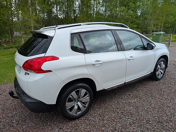 Peugeot 2008 5 of 5