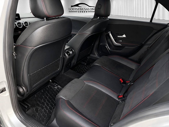 Mercedes-Benz A180 7 of 9