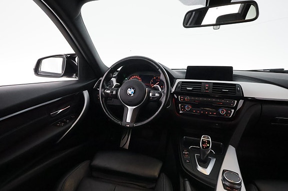 BMW 320d 18 of 27