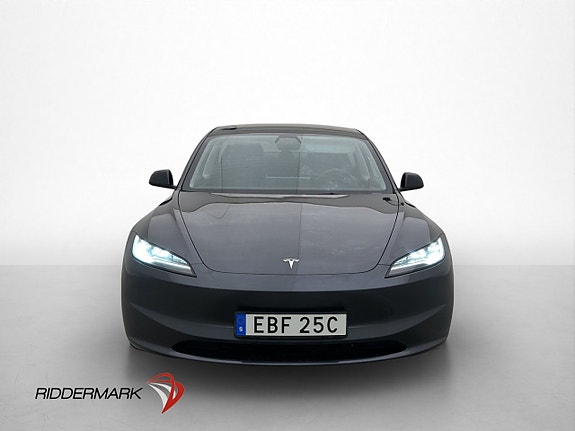 Tesla Model 3 3 of 5