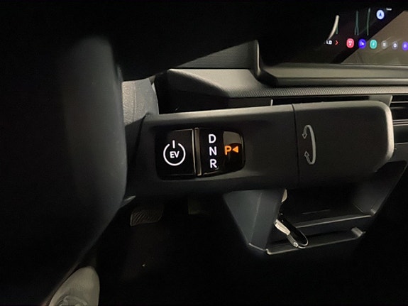 Kia PV5 11 of 13