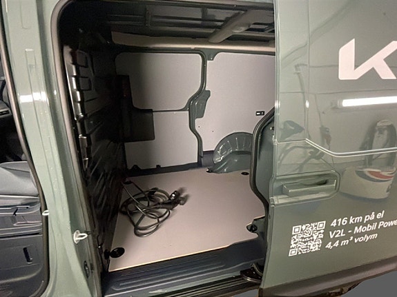 Kia PV5 8 of 13