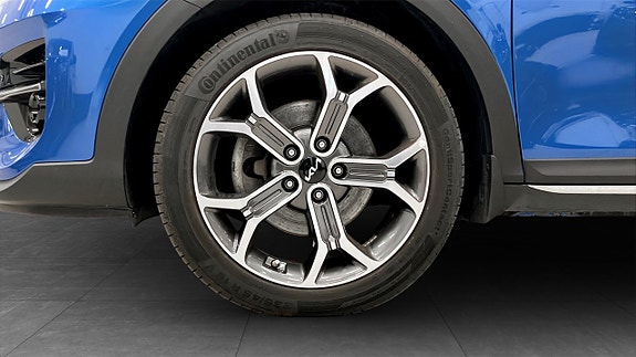 Kia XCeed 9 of 17