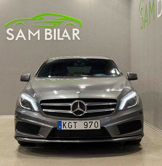 Mercedes-Benz A180 3 of 5