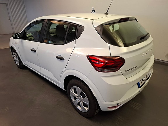 Dacia Sandero 3 of 5