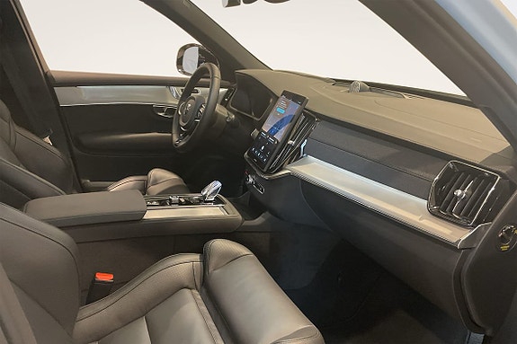 Volvo XC90 9 of 20