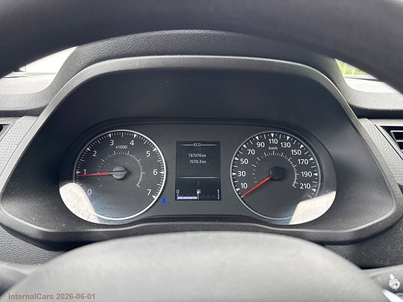 Renault Kangoo Express 11 of 24