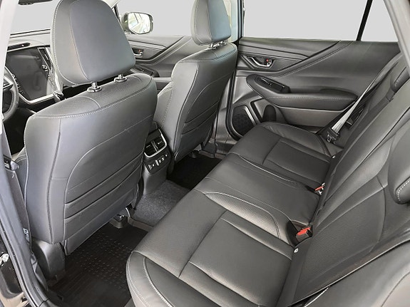 Subaru Outback 10 of 14