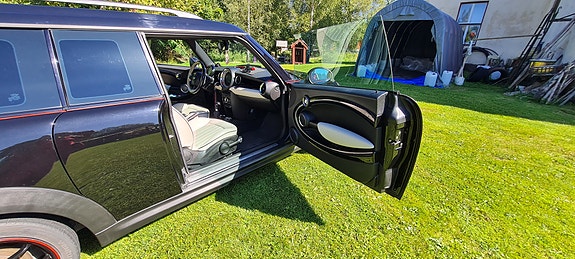 MINI Cooper S 7 of 10
