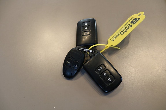 Toyota RAV4 22 of 22