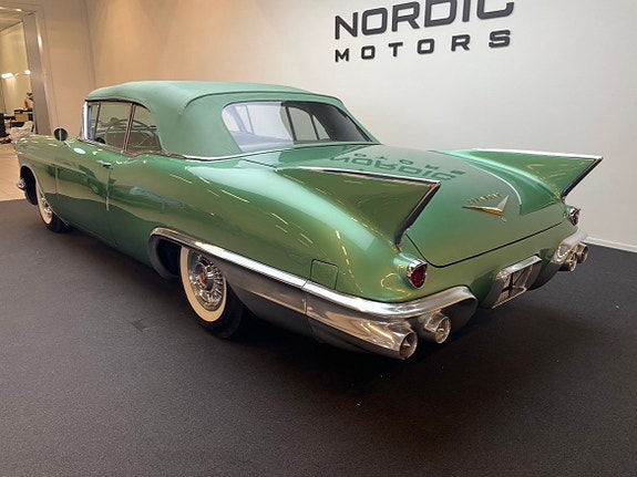 Cadillac Eldorado Biarritz 3 of 13