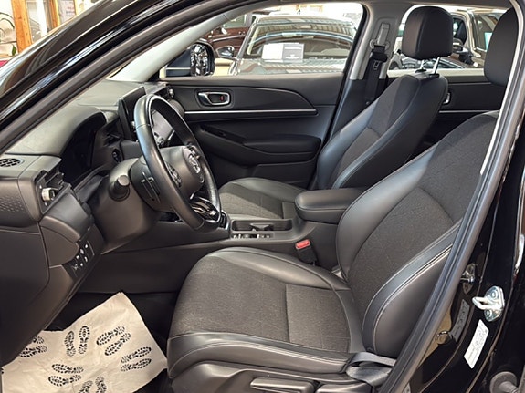Honda HR-V 8 of 17