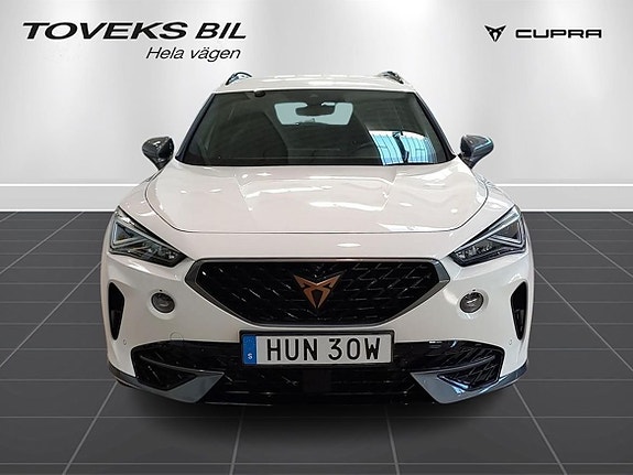 Cupra Formentor 2 of 5