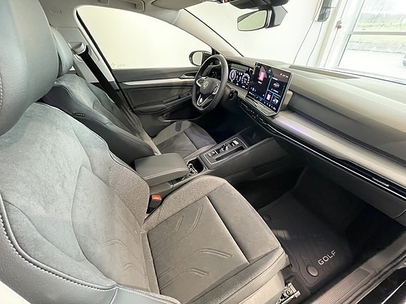 Volkswagen Golf I 6 of 14