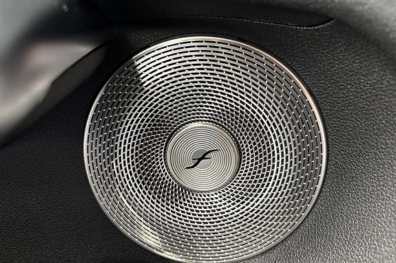 Mercedes-Benz CLA35 20 of 23