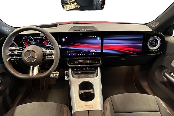Mercedes-Benz CLA35 10 of 23
