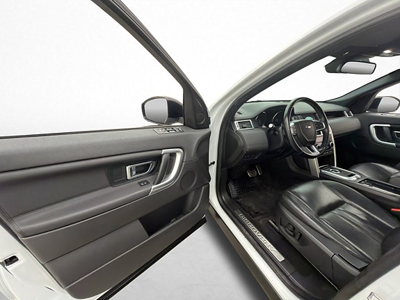 Land Rover Discovery Sport 11 of 30