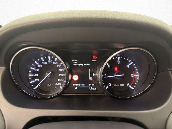 Land Rover Discovery Sport 17 of 30
