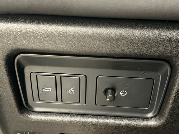 Land Rover Discovery Sport 15 of 30