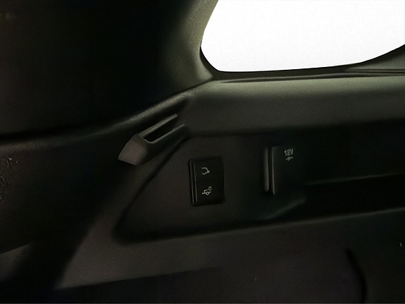 Land Rover Discovery Sport 30 of 30