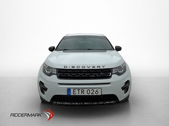 Land Rover Discovery Sport 3 of 5