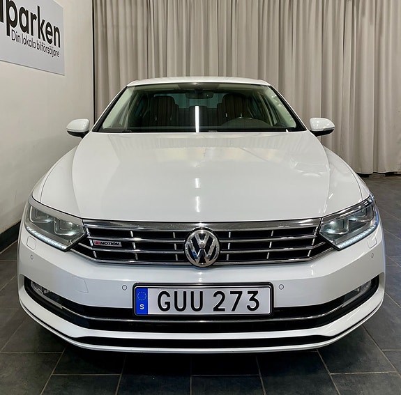 Volkswagen Passat 5 of 5