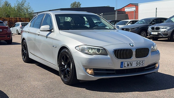 BMW 520d 3 of 5