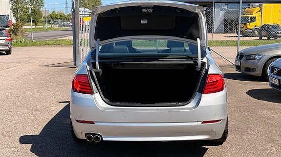 BMW 520d 27 of 30