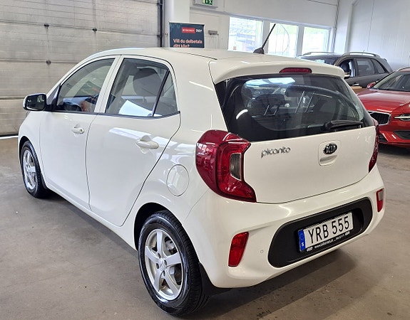 Kia Picanto 5 of 22