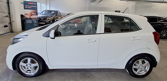 Kia Picanto 7 of 22