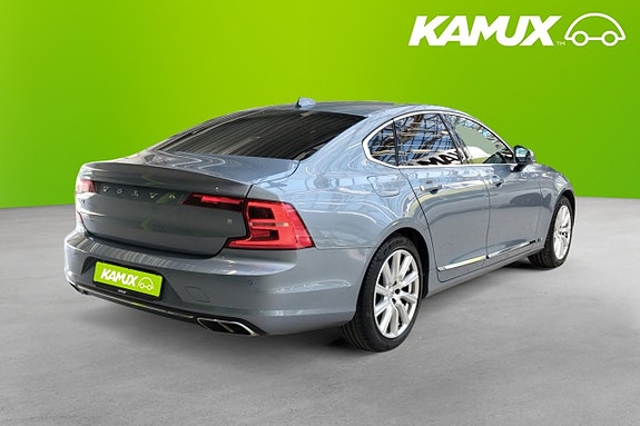 Volvo S90 4 of 5