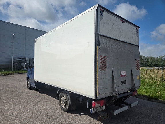Volkswagen Crafter 3 of 5