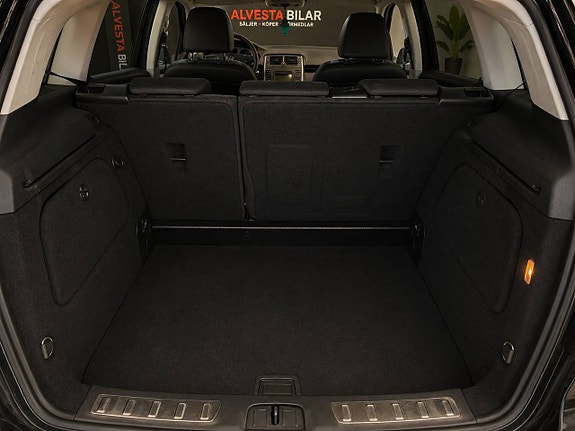 Mercedes-Benz B180 4 of 5