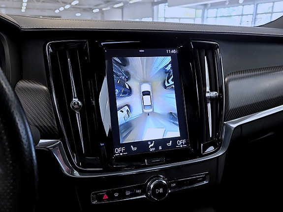 Volvo S90 15 of 20
