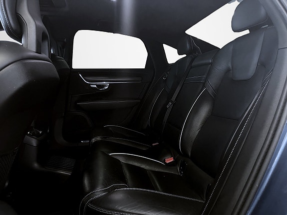 Volvo S90 17 of 20