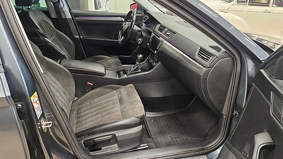 Skoda Superb 13 of 14